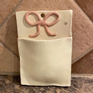 Ceramic Wall Pocket with Pink Bow